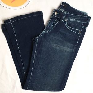SERFONTAINE Bootleg Blue Jeans with Powder Stitching Size 30